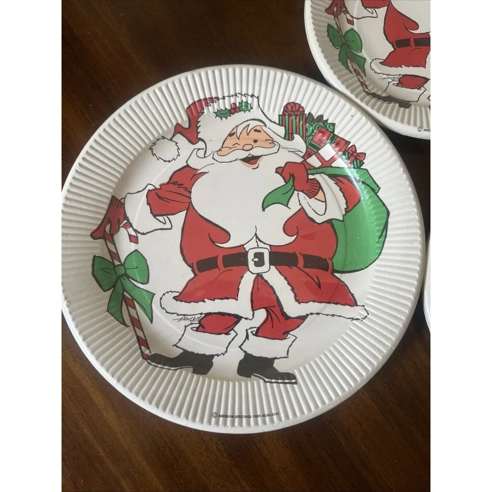 Amer Greetings Christmas Santa 1970s (3)Paper Plates 9 Inch/7 Inch New In Film